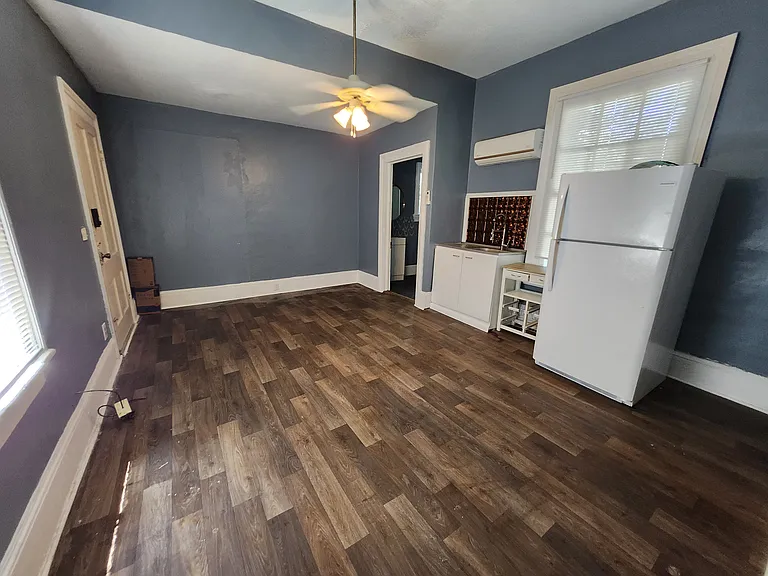 1018 Magnolia St #C — Photo 3