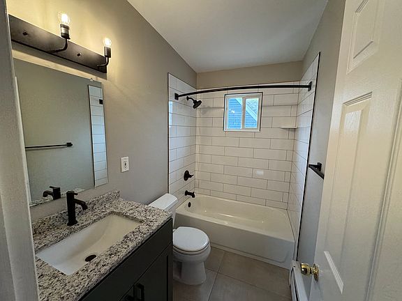 5th image of 266 W Forteen Mile Rd #4