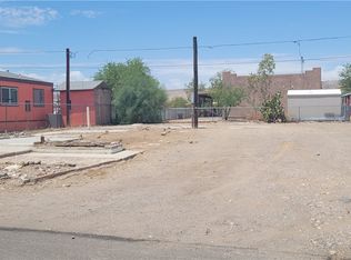 1853 S Diamond Dr, Bullhead City, AZ 86442