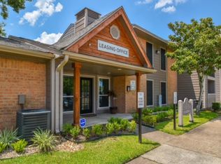 Carriage House Apartments, Nederland, TX 77627