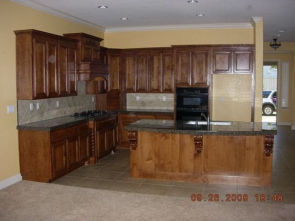 5th image of 9062 Cambridge Cir