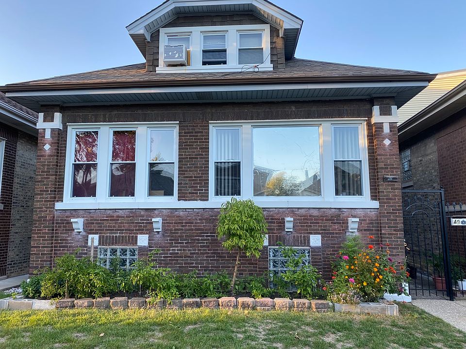 1st image of 4918 W Drummond Pl