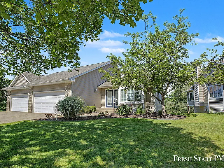2107 Blue Bellway NW — Photo 1