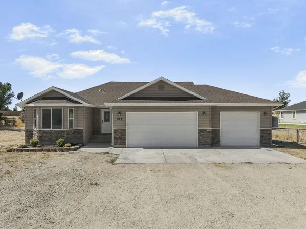 279 Flora Dr, Spring Creek, NV 89815