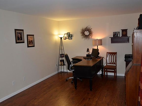 LIVING RM-DEN-OFFICE