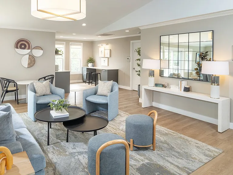 Resident lounge with seating area