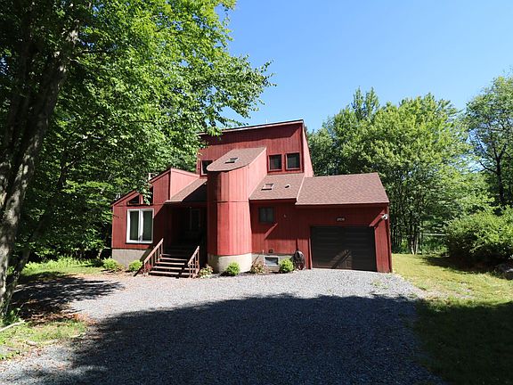 2nd image of 37 Windemere Ct