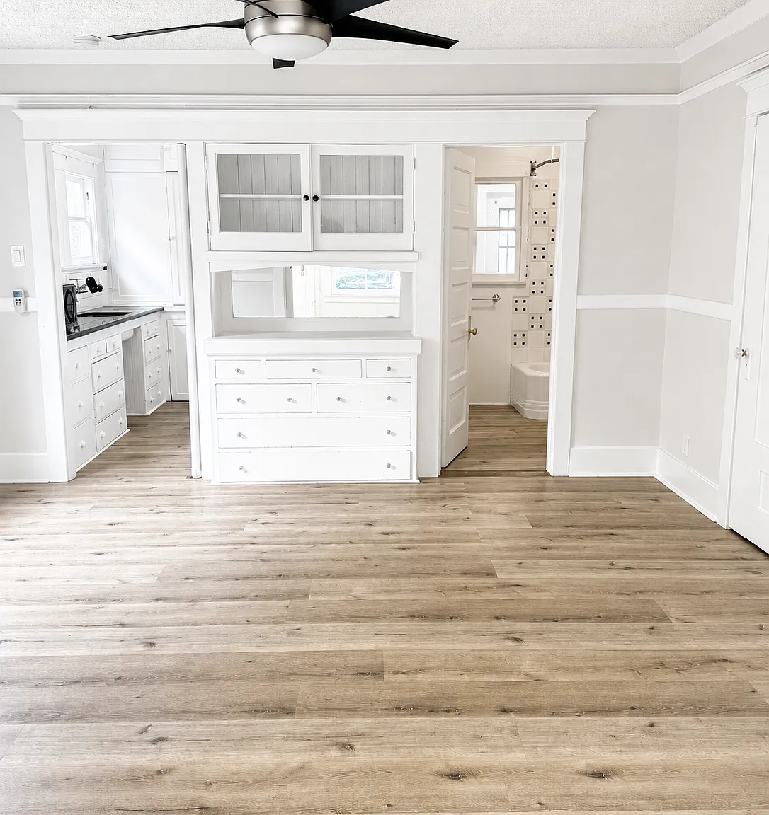 1 bed, 1078 sqft, $2,795 — Photo 2
