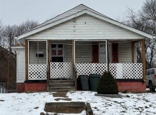 249 Hallock Ave, Mingo Junction, OH 43938