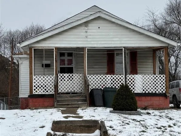 249 Hallock Ave, Mingo Junction, OH 43938
