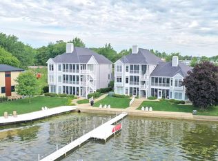 2400 E Winona Ave UNIT E, Winona Lake, IN 46590