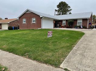 608 Bellcastle Rd, Lexington, KY 40505