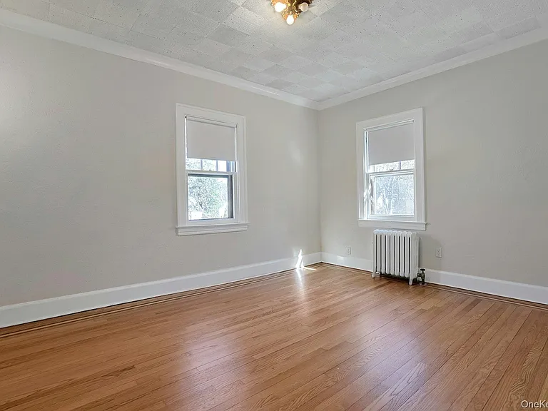 10 Robins Rd — Photo 19