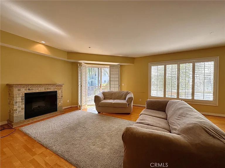 320 S Willaman Dr #402 — Photo 11