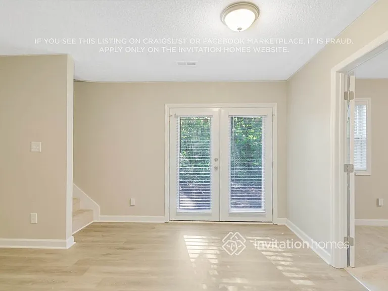 206 Park Ave — Photo 9