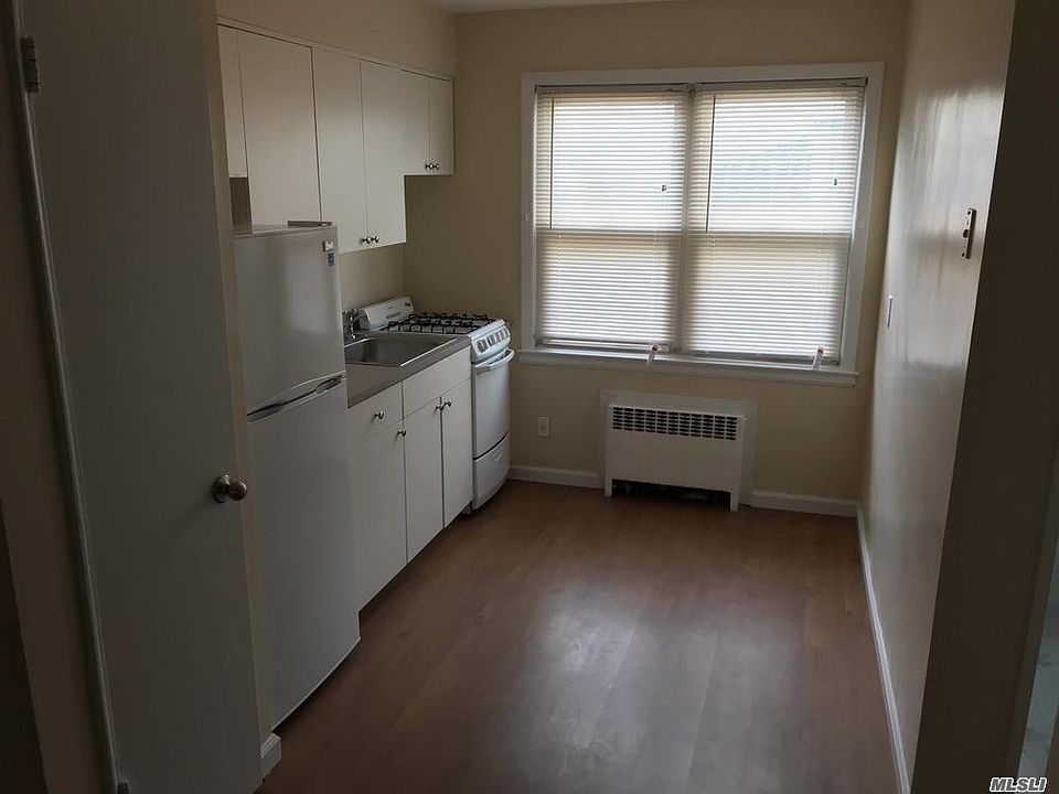1st image of 319 E Broadway #E4