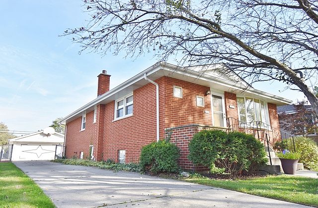 1st image of 10949 S Kilbourn Ave