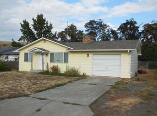 1711 Oak St, Milton Freewater, OR 97862