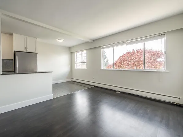 250 Oswego St #103, Victoria, BC V8V 2B6