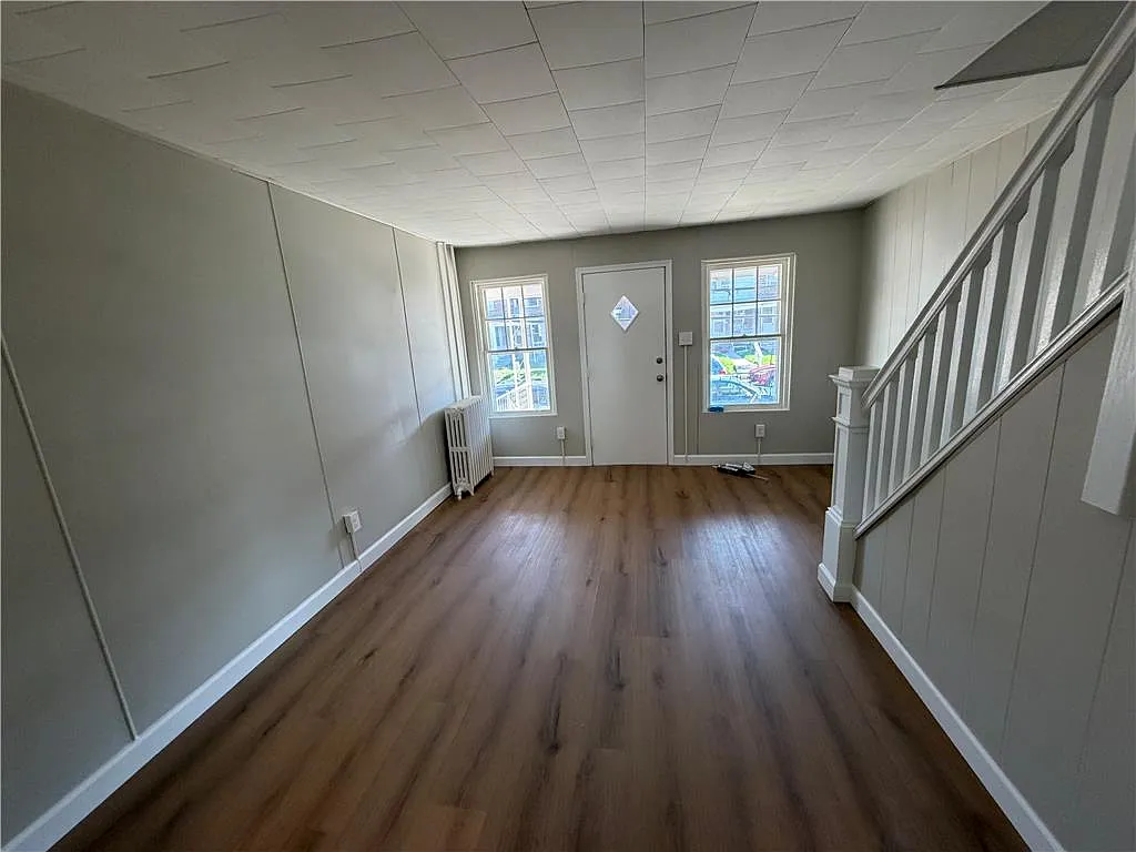 2 bed, 1.5 bath, 800 sqft, $2,000 — Photo 4