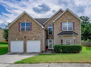 6735 Browns Mill Cir, Lithonia, GA