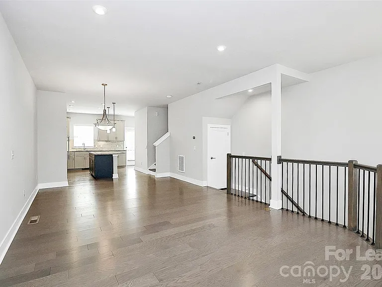 3726 Sky Haven Dr — Photo 6