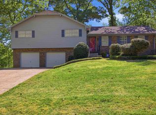 302 Fran Dr, Alabaster, AL 35007