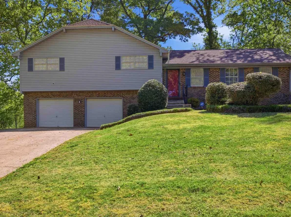 302 Fran Dr, Alabaster, AL 35007