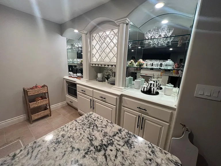 1867 N Peckham Ct — Photo 27