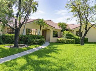 6829 Bridlewood Ct, Boca Raton, FL 33433