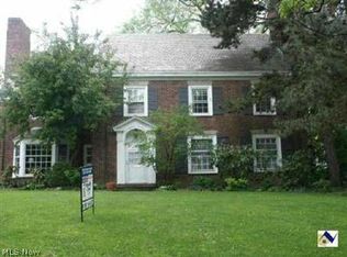 21000 W Byron Rd, Beachwood, OH 44122