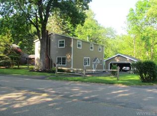7751 Back Creek Rd, Hamburg, NY 14075