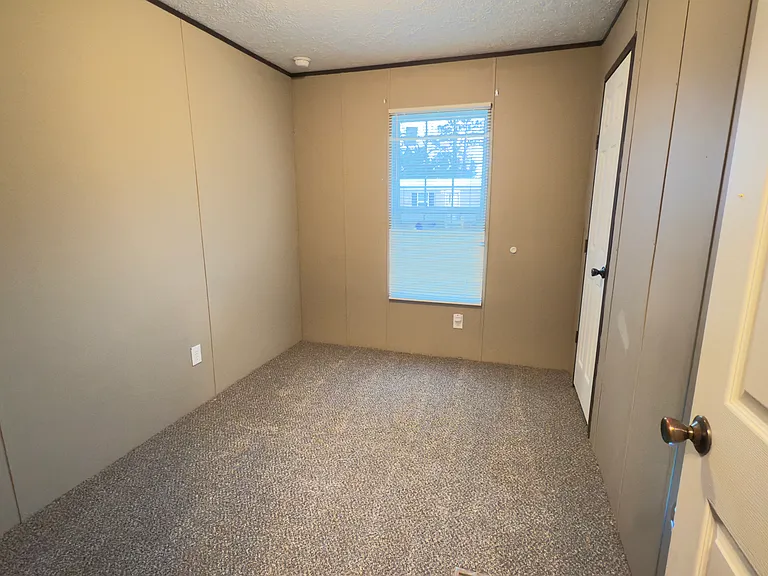 27282 Patterson Rd — Photo 12