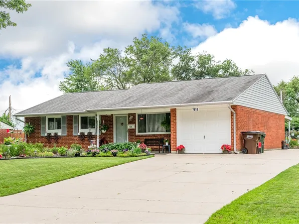 7918 Washington Park Dr, Dayton, OH 45459