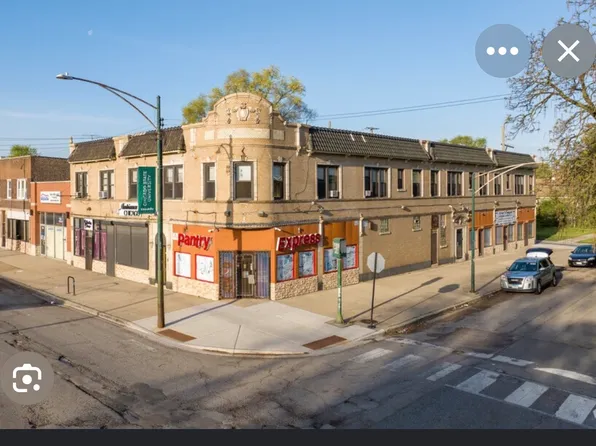 9200 S Cottage Grove Ave #207, Chicago, IL 60619