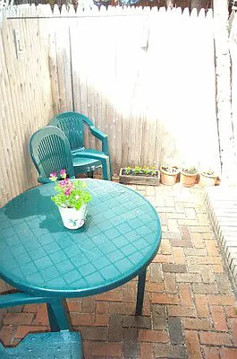 Rented by Tower Brokerage | media 18