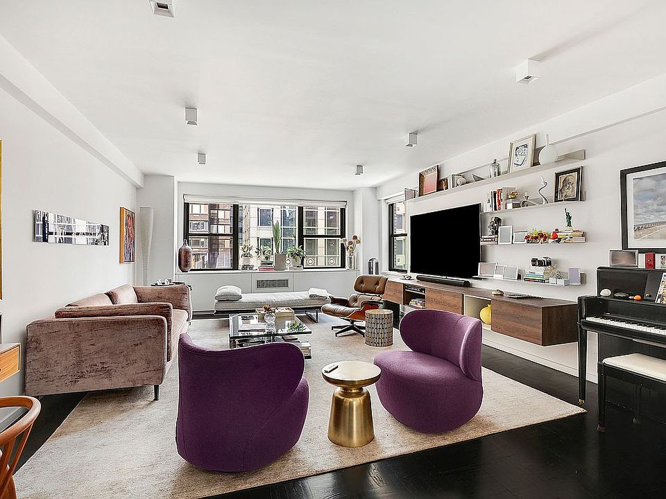 1st image of 110 E 57th St #11FGH