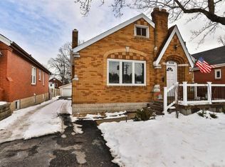 9304 Mackenzie Rd, Saint Louis, MO 63123