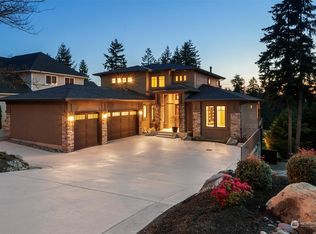 3118 170th Ave E, Lake Tapps, WA 98391