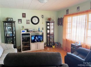 641 High St #1, Canton, NC 28716