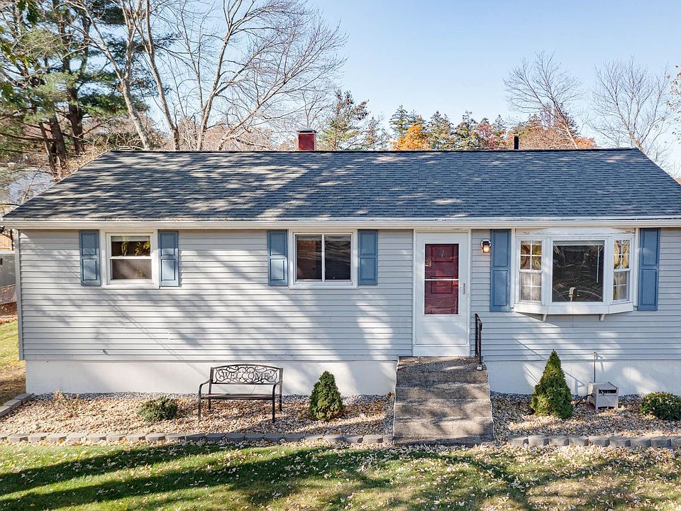 1st image of 4 White Plains Drive