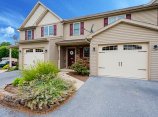317 W Main St, Newmanstown, PA 17073