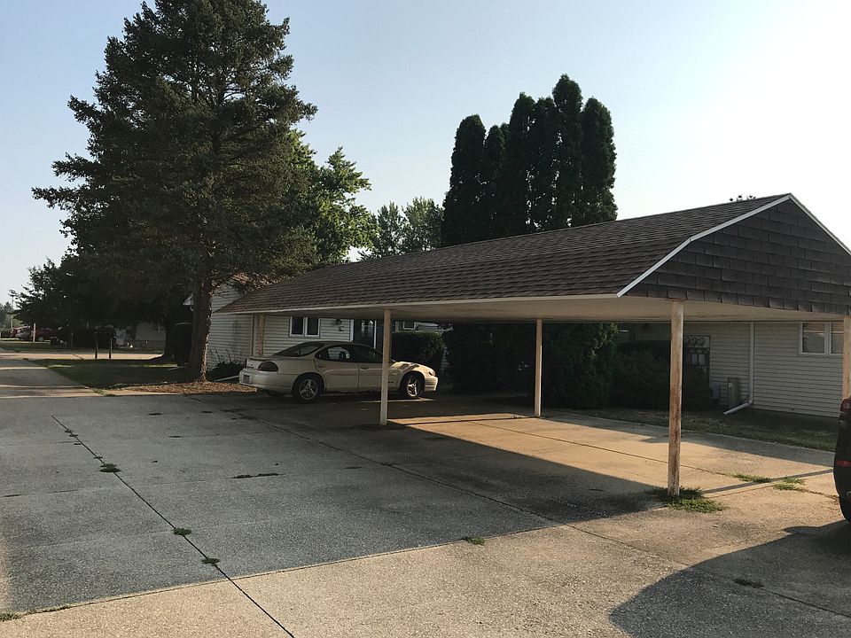 2nd image of 161C James Dr
