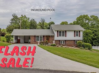 120 County Road 142, Riceville, TN 37370