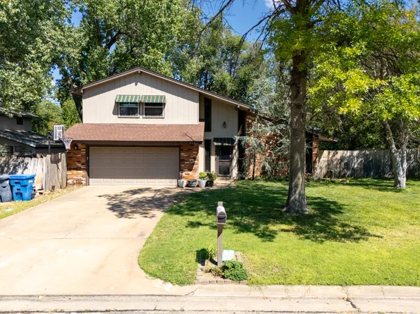 3106 Eagle Ln, Enid, OK 73703