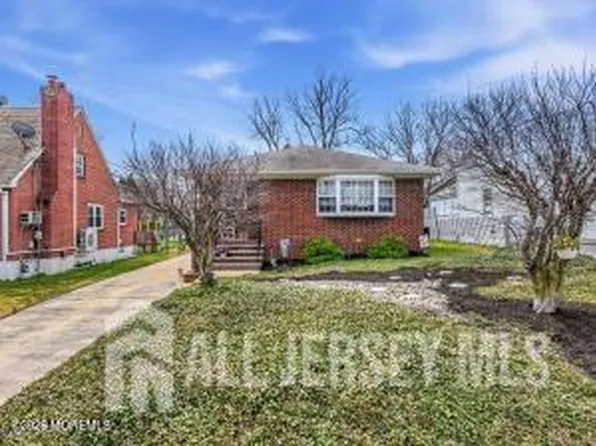 47 S Walnut Ave, Iselin, NJ 08830