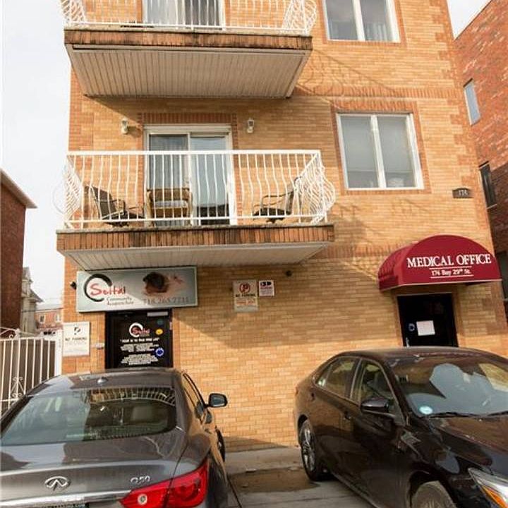 1st image of 174 Bay 29 St #C1