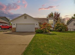 885 Lee St NE, Owatonna, MN 55060