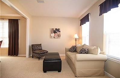 5th image of 7855 Parkdale Dr