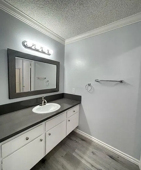 1750 Gillette Cres #103 — Photo 22